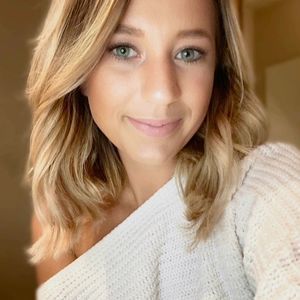 Meet your Posher, Raechel